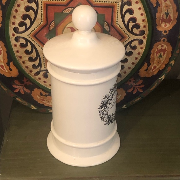 The Paula Scaletta Santa Barbara Ceramic Apothecary Jar - Picture 2 of 10